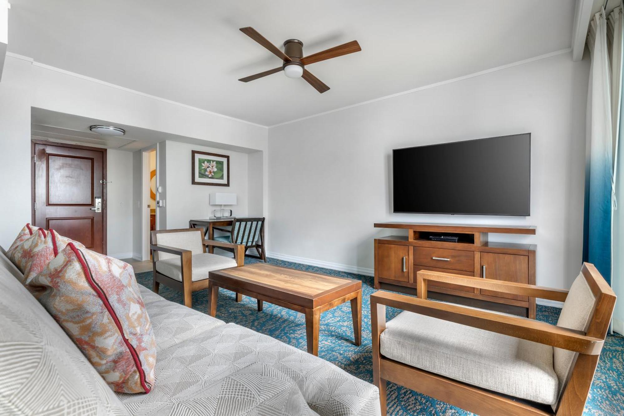Resort Hilton Grand Vacations Club At Hilton Hawaiian Village 3*